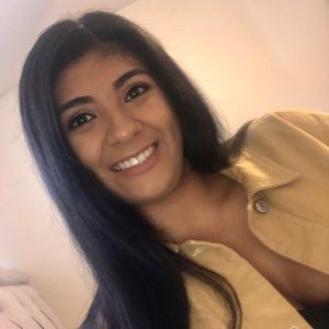 Meet your Posher, Monica